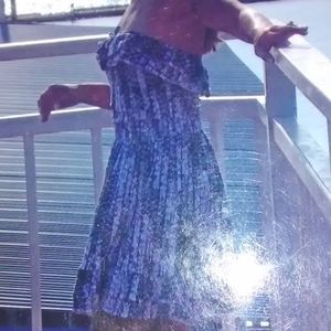 Meet your Posher, Gloria