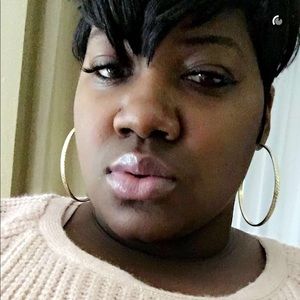 Meet your Posher, Brandi