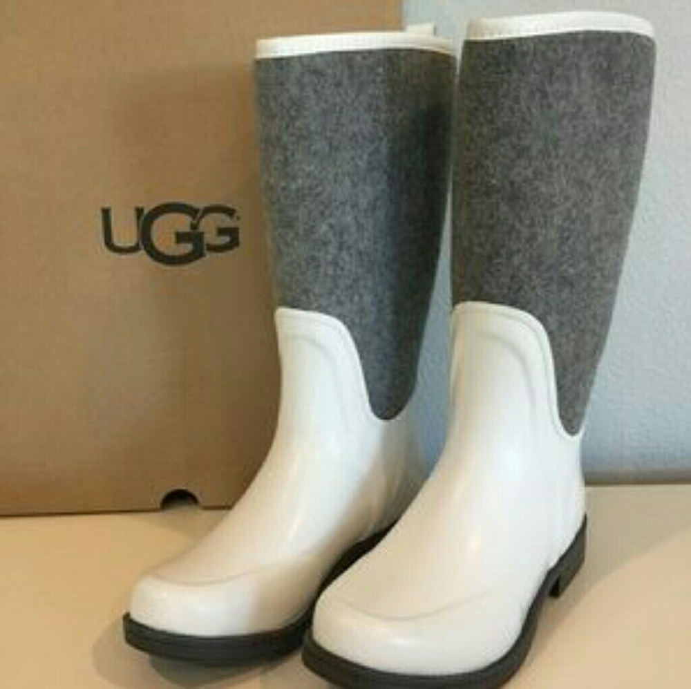 Uggs Reignfall Boots White Womens