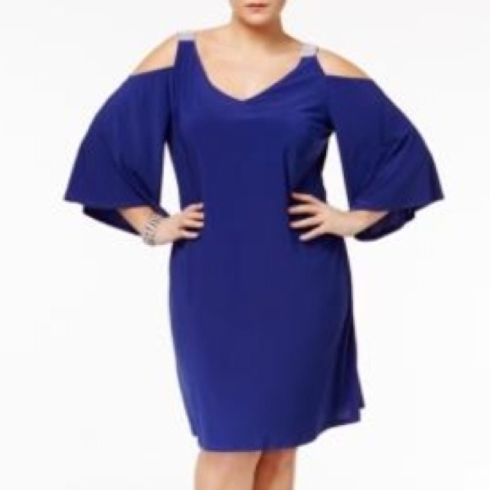 REDUCED📌Bling Cold Shoulder Embellished 👗 Dress