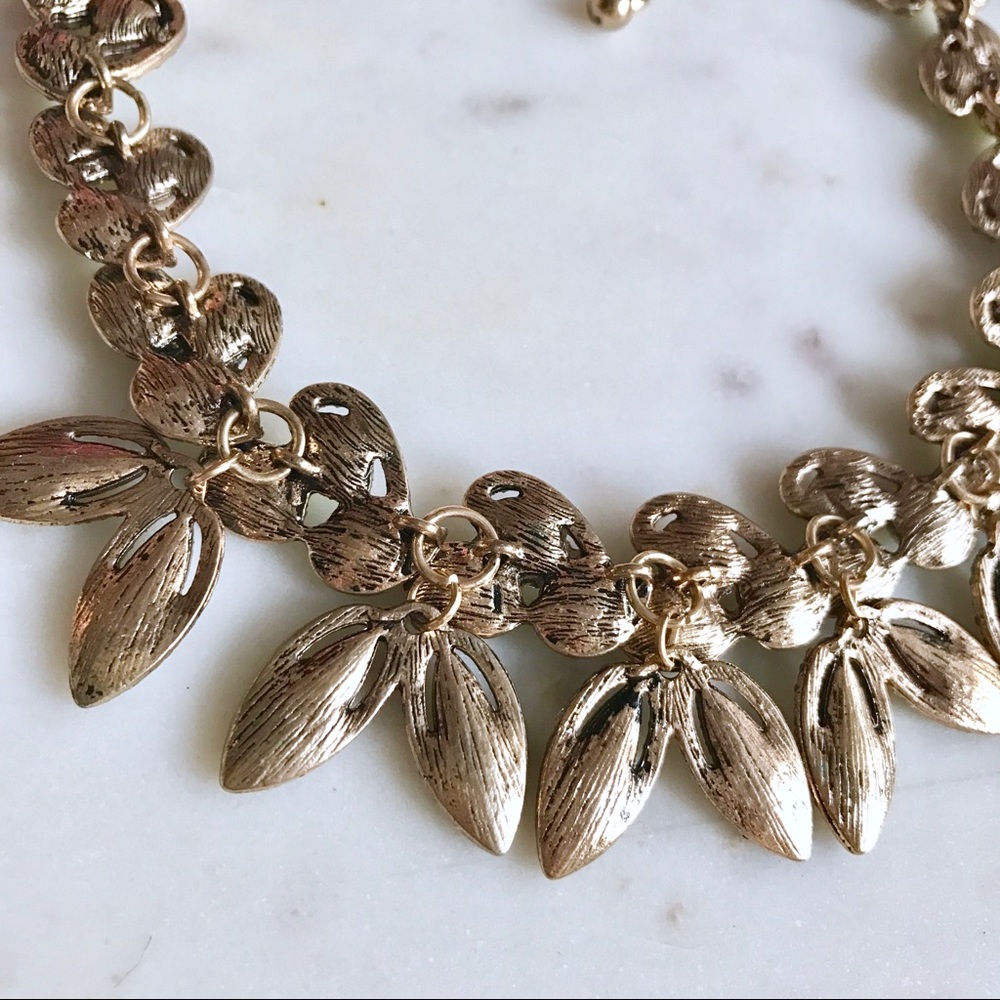Jeweled Leaf Statement Necklace - Picture 5 of 5