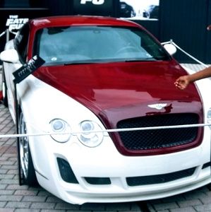 Meet your Posher, Thadeus