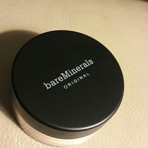 Bare Minerals foundation Fairly Light