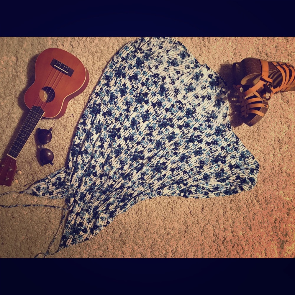 Swell floral dress 🌊