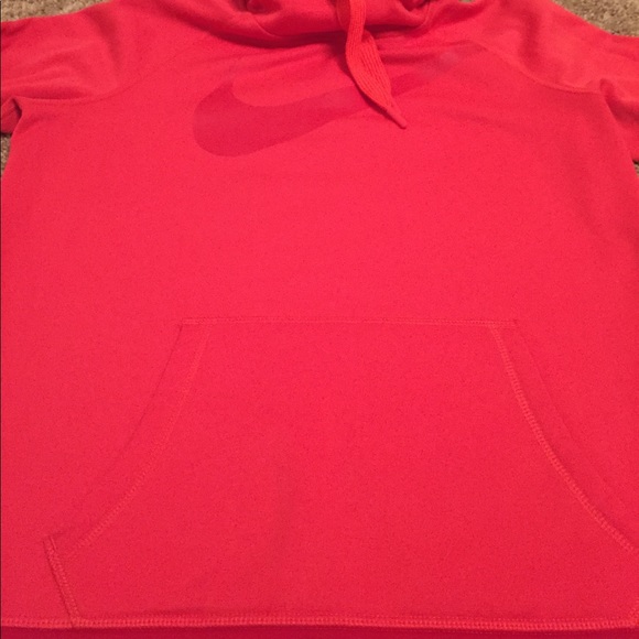 Like new Nike hooded sweatshirt - Picture 3 of 3