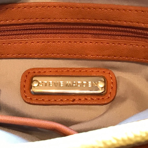 Steve Madden Fringe Purse - Picture 5 of 5