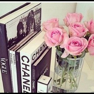 Meet your Posher, Elena