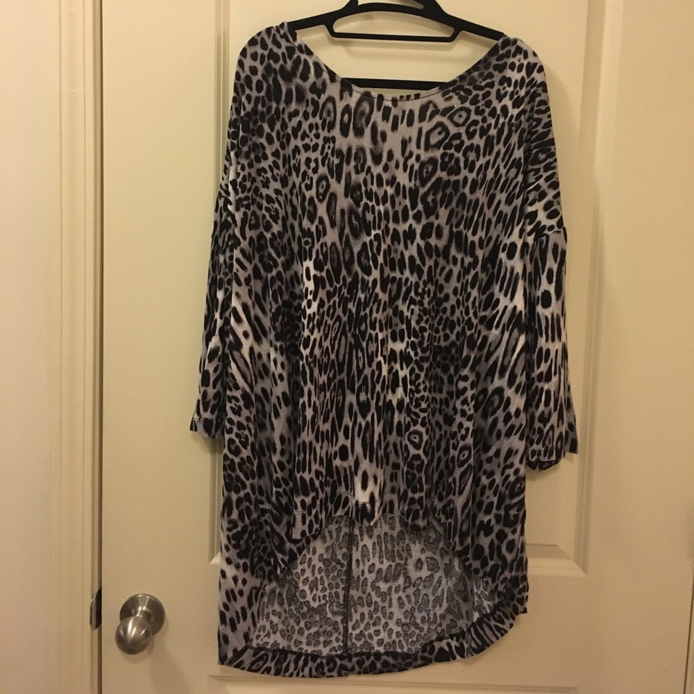 NWT Cynthia Rowley Leopard Hi-Low Blouse/Tunic