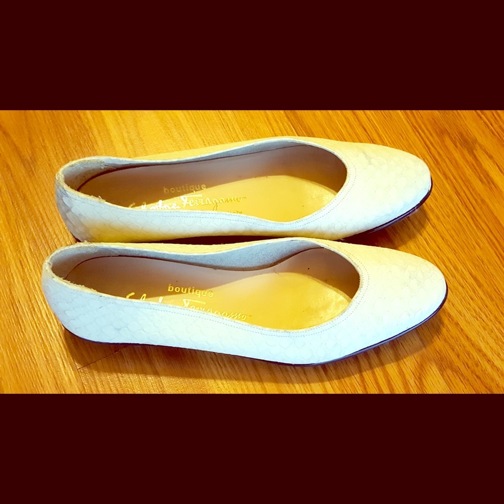 Salvatore Ferragamo Flats