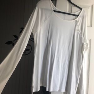 Soft long sleeve GAP shirt