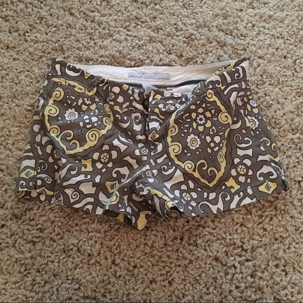 Old navy shorts