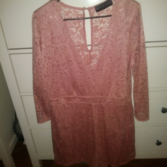 Rose romper - Picture 2 of 3