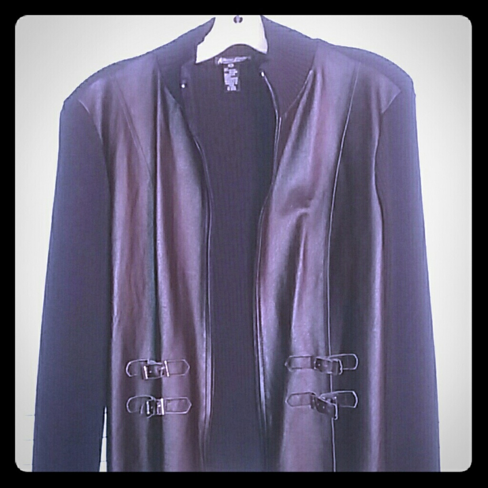 Jacket - Picture 1 of 4