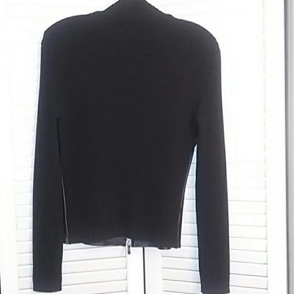 Jacket - Picture 3 of 4