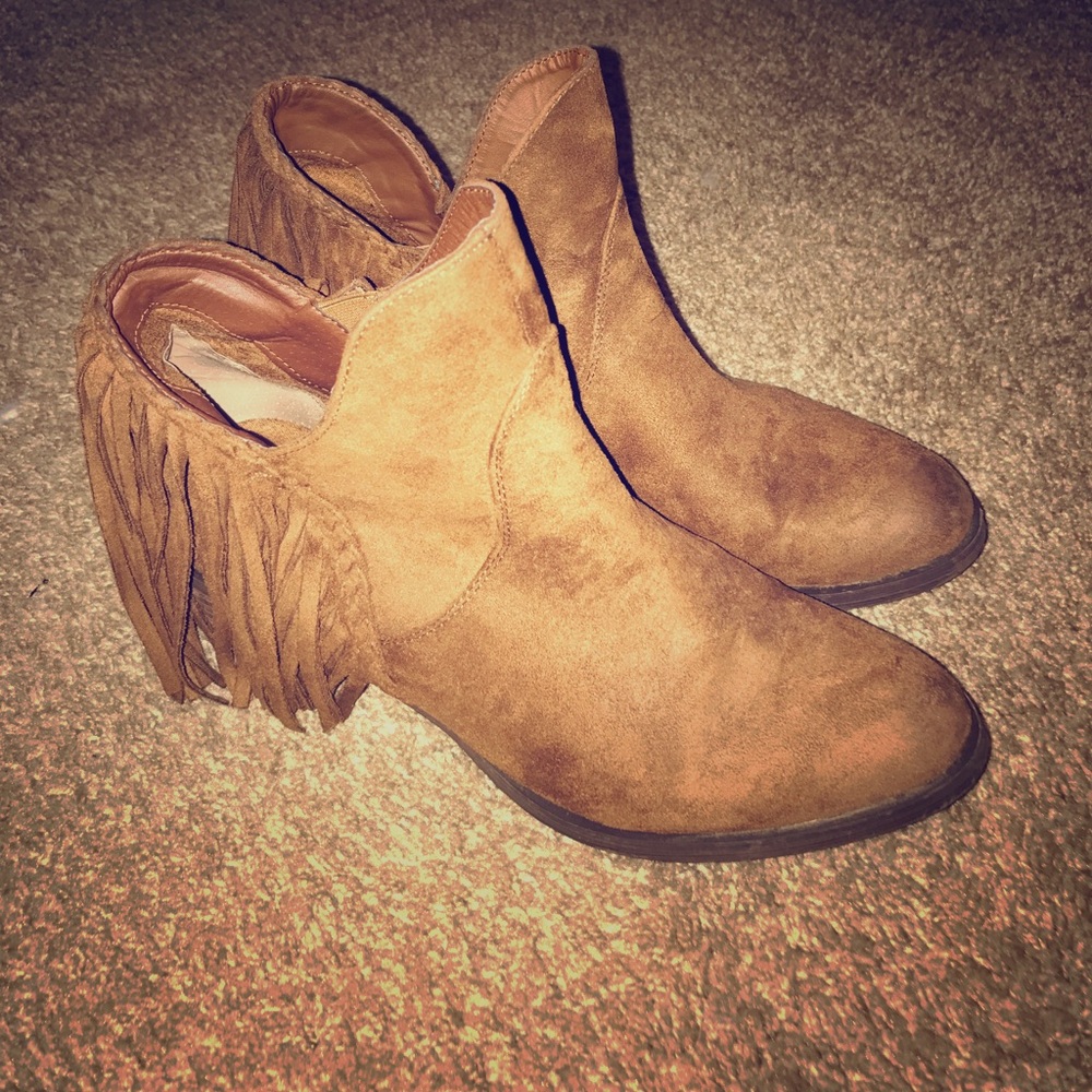 Not Rated fringe boots