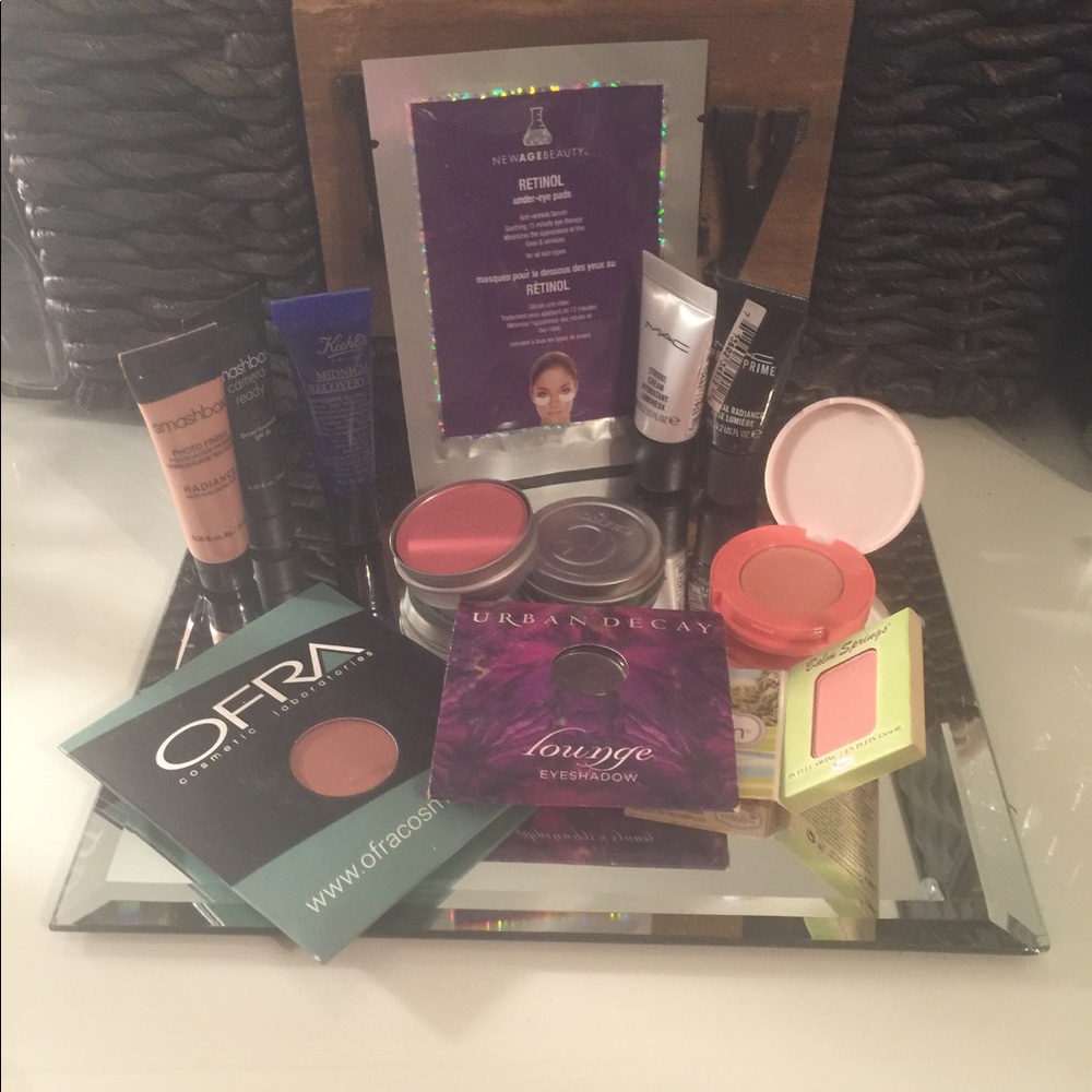 Sold Ofra smashbox mac urban decay Kiel mixture