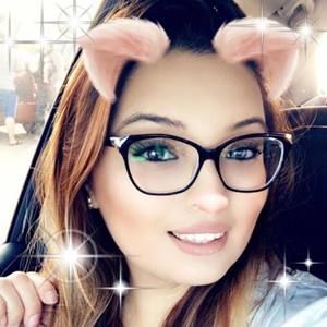 Meet your Posher, Anel