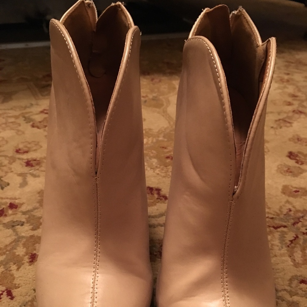 Gorgeous tan colored booties