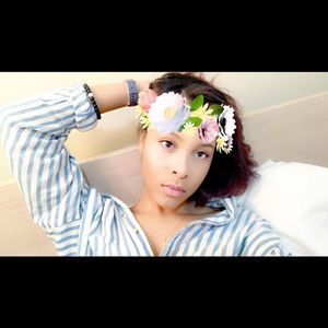 Meet your Posher, Alexus