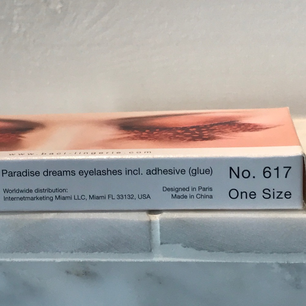 HP 4 X !  Feather Eyelashes New In Box - Picture 3 of 4