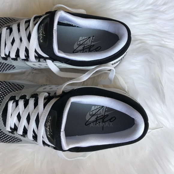 ❗️LAST PAIR❗️Nike Air Max Zero Essential - Picture 6 of 8