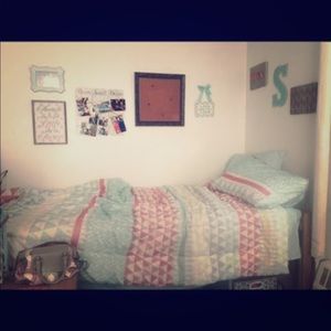 Twin XL Bedding