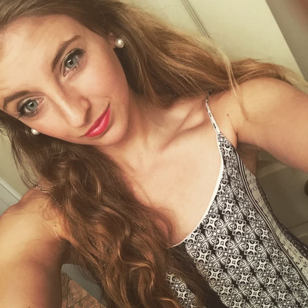 Meet your Posher, Joellyn