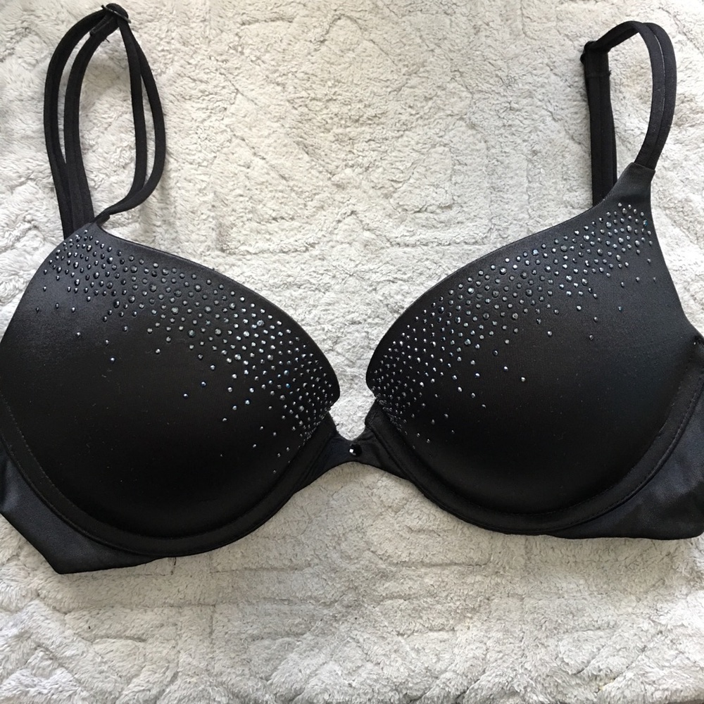 Victoria’s Secret Very Sexy Push-up bra