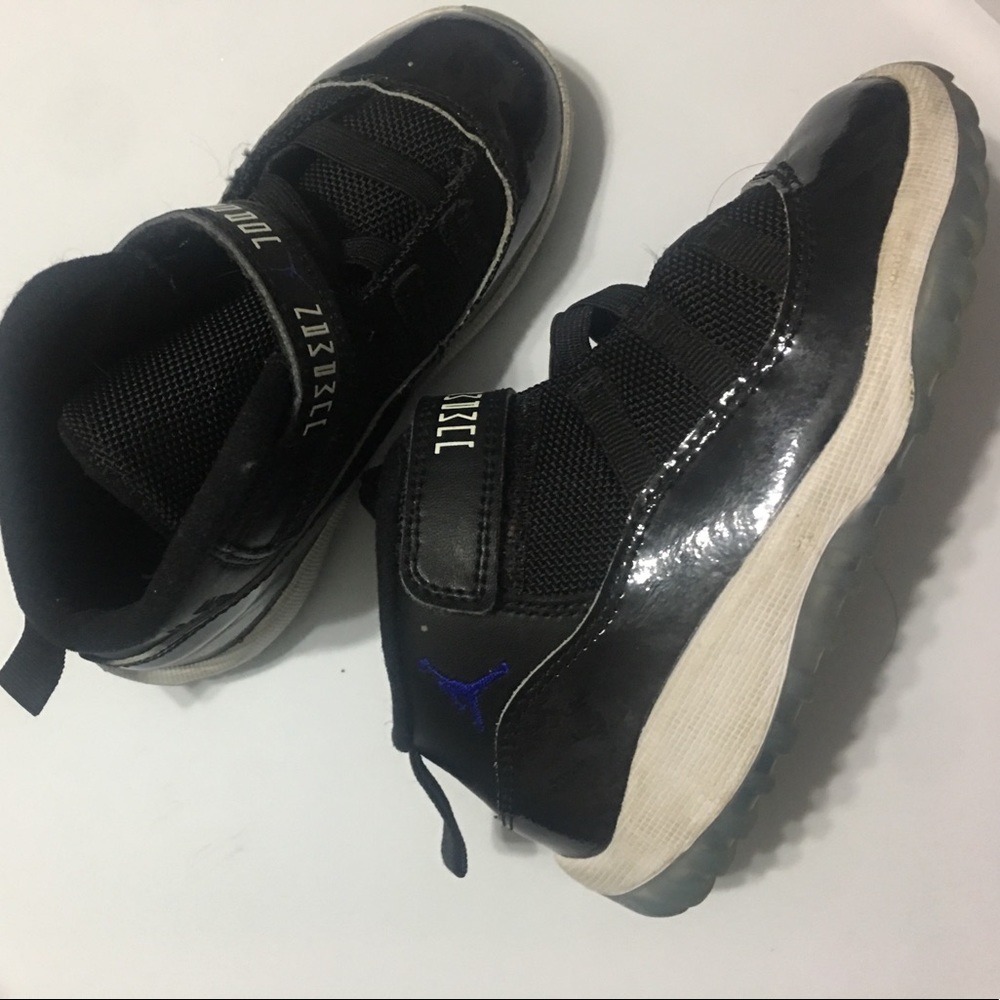 Authentic Jordan - Picture 2 of 2