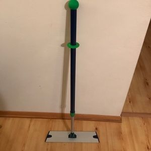 Norwex mop handle & base