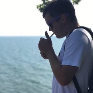 Meet your Posher, Nick