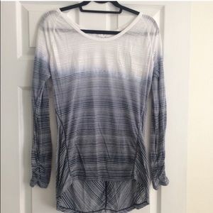 Athleta long sleeve top