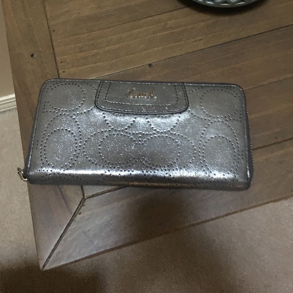 Coach wallet