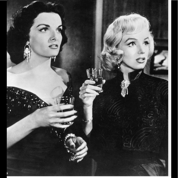 Meet your Posher - Picture 2 of 5