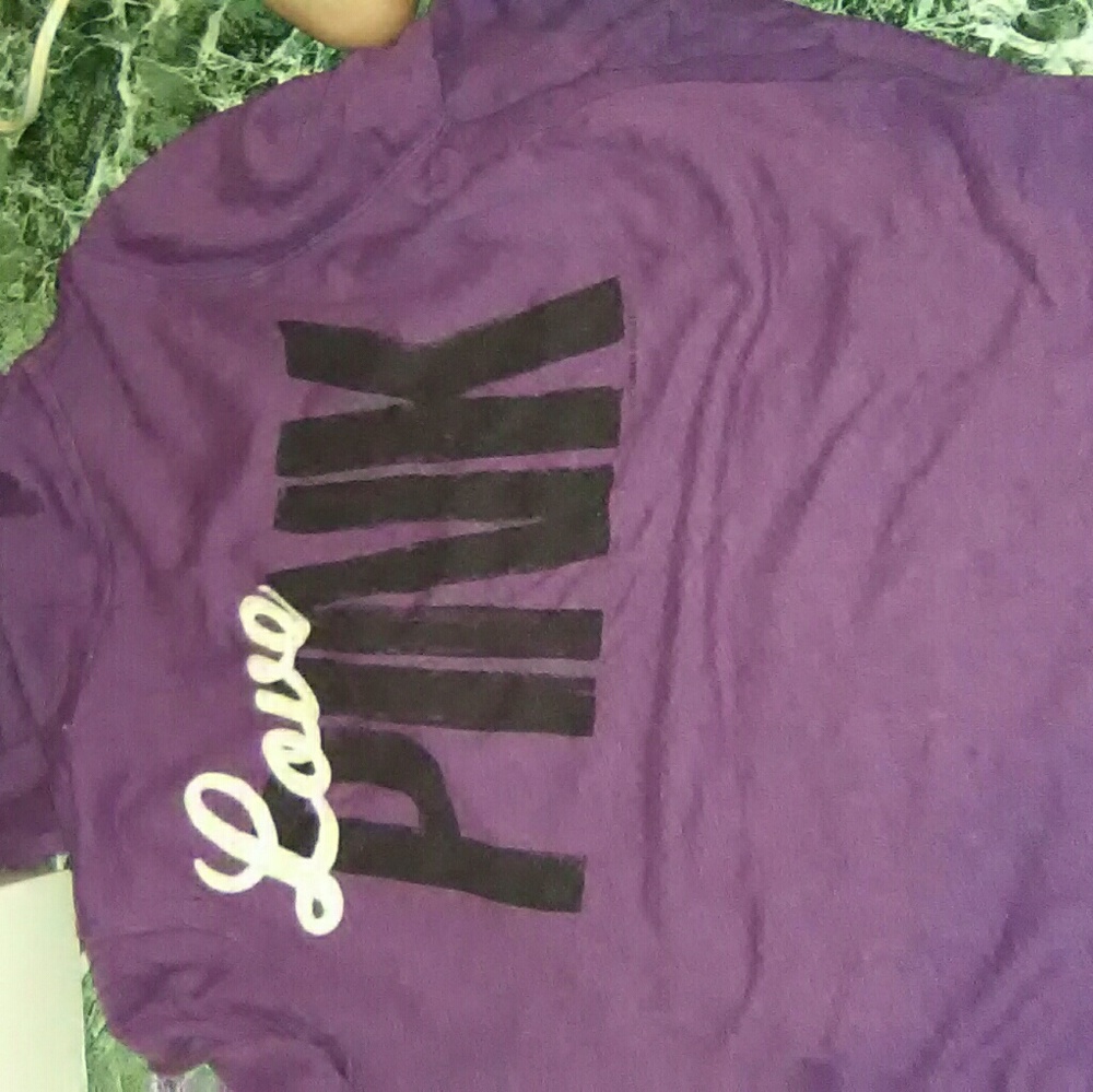 Hooded sweatshirt
