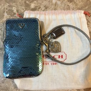 💕Make offer💕 Coach poppy small wristlet