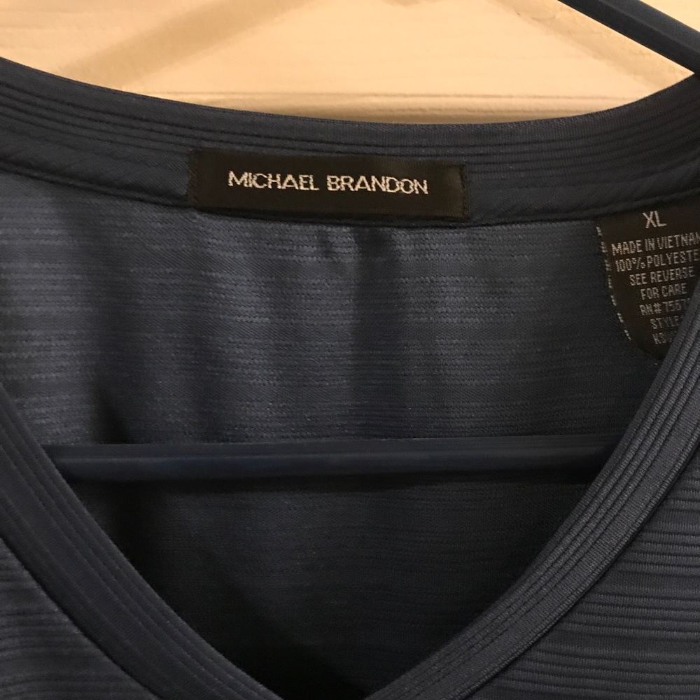 Men's shirt
