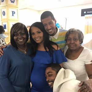 Meet your Posher, Dominique