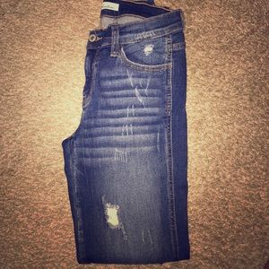 Kancan capri length jeans