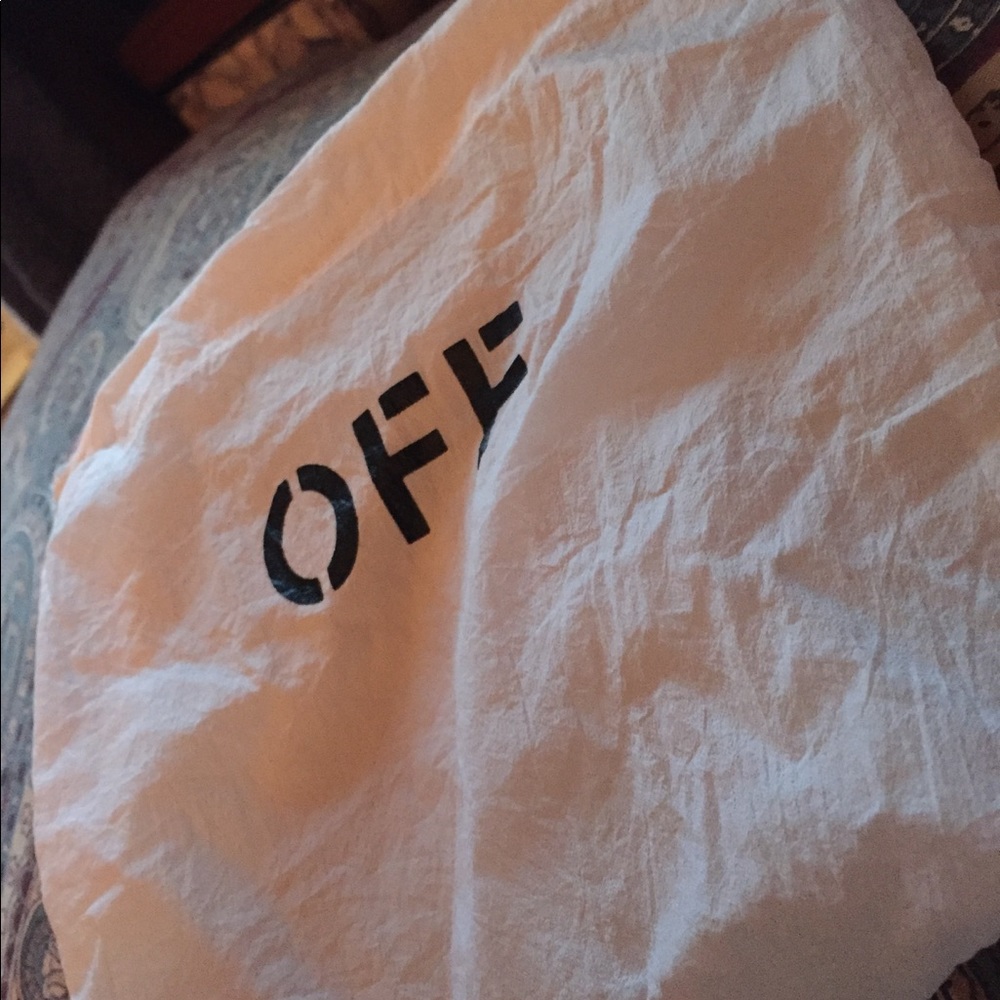 Off White Storage Pouch