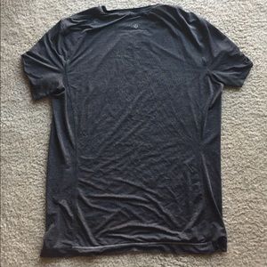 Lulu Lemon graphite workout T