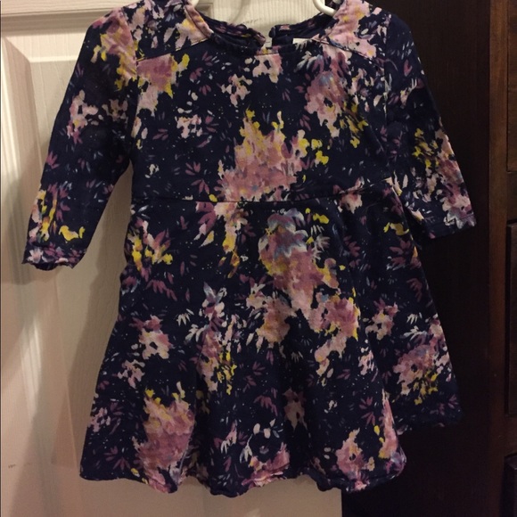3T old navy girls floral dress - Picture 2 of 3