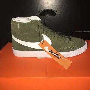 Nike blazer