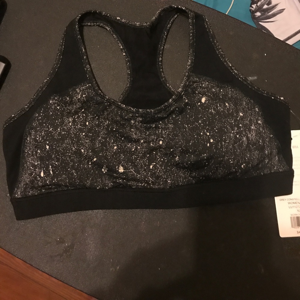 BNWT Lucy Constellation sports bra XL