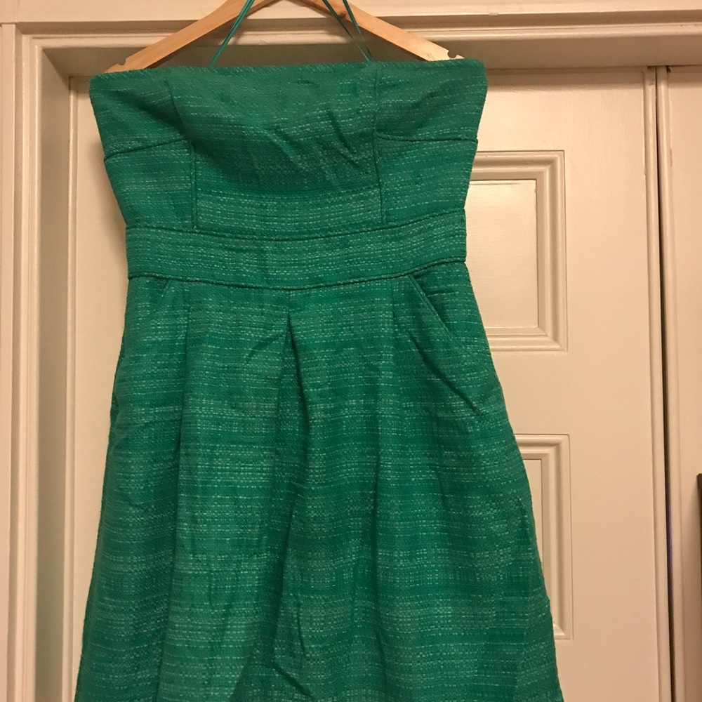 Green banana republic with POCKETS