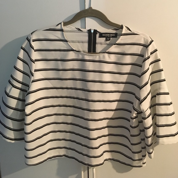 Striped top - Picture 1 of 3