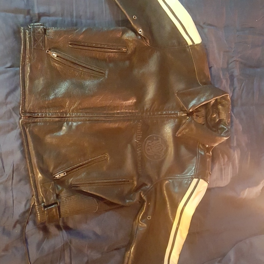SMITH & WESSON LEATHER JACKET
