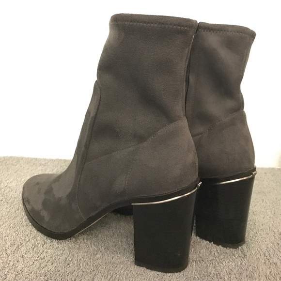 MICHAEL Michael Kors Chase Suede Ankle Booties - Picture 5 of 7