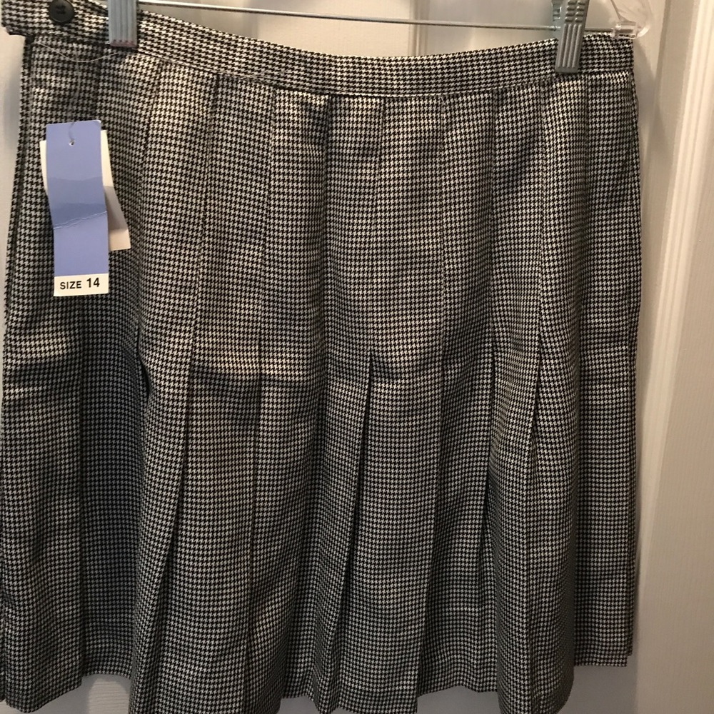 MINI SKIRT (HOUNDSTOOTH PRINT)