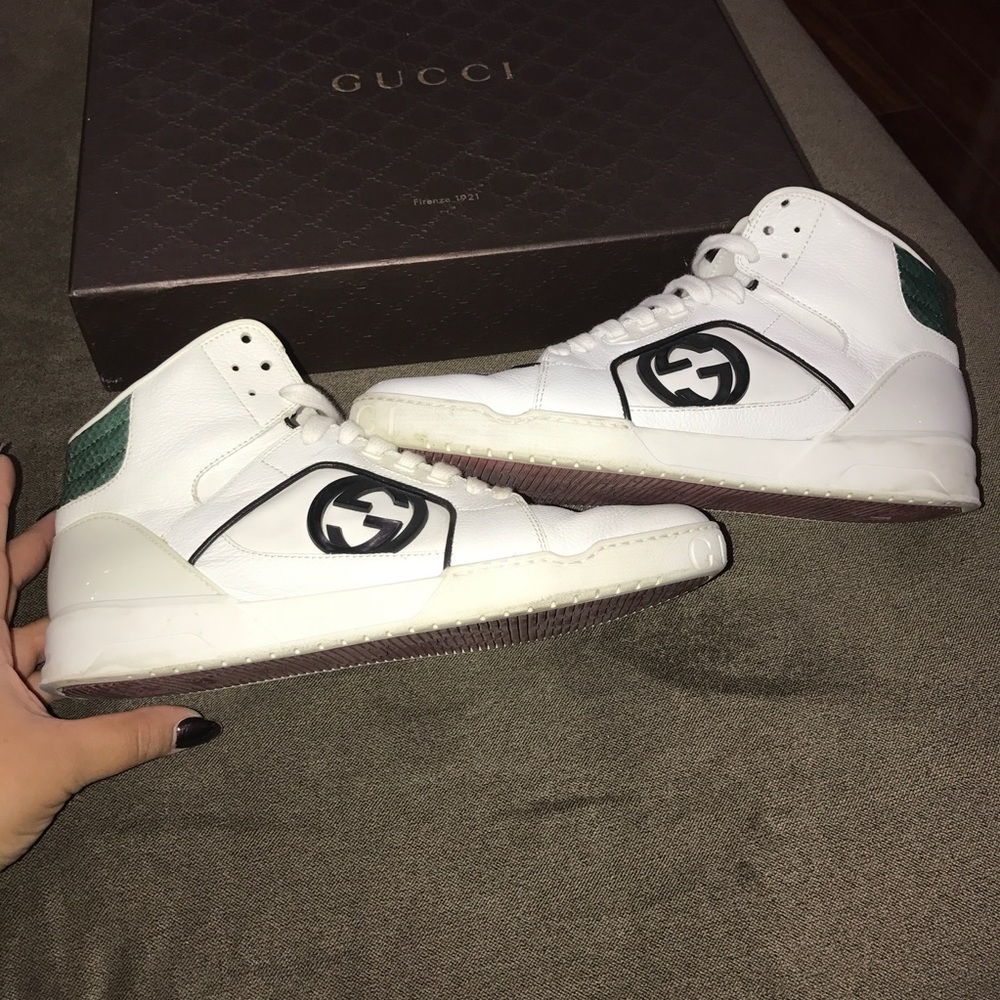 AUTHENTIC GUCCI WHITE HIGHTOP SNEAKERS